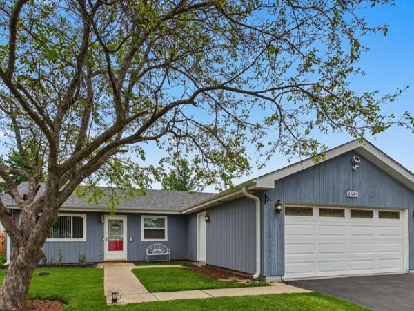 4595 Zeppelin Drive , Hanover Park, IL 60133