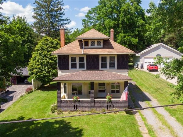 25 Gordon, Warsaw, NY 14569