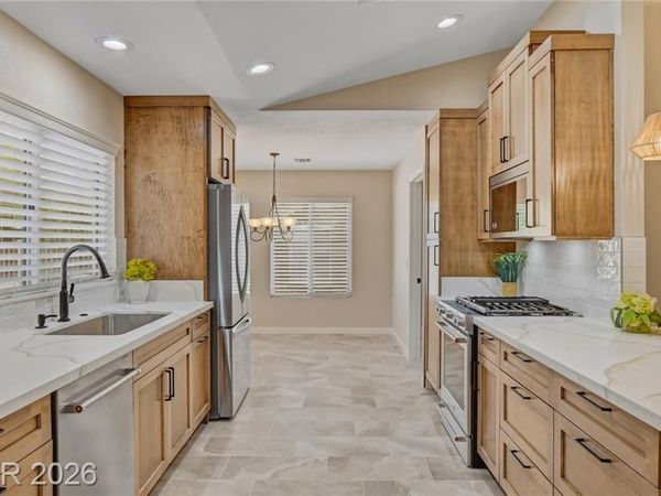 2733 McCoy Drive , Las Vegas, NV 89134