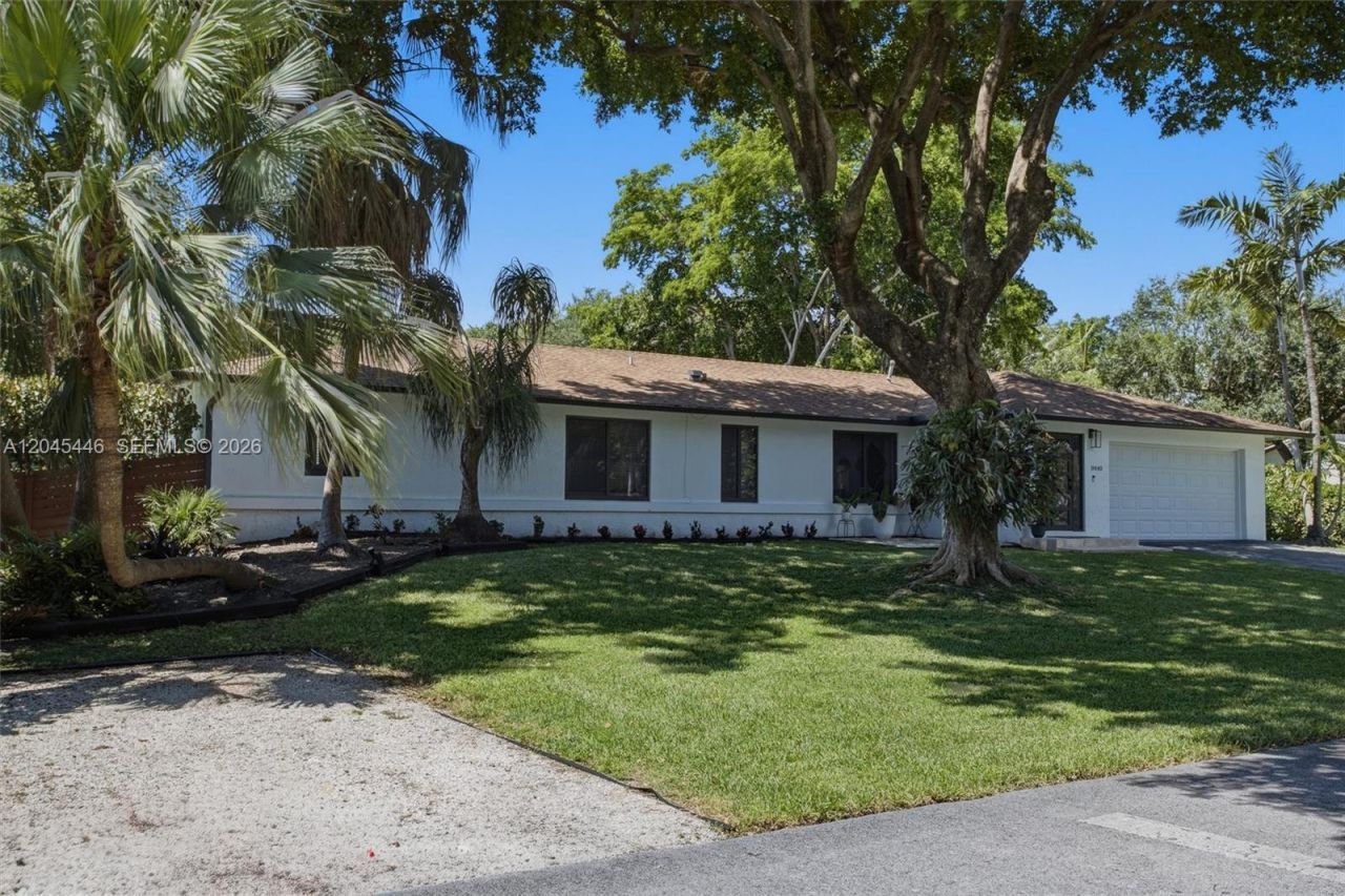 8440 SW 180th St , Palmetto Bay, FL 33157 Photo