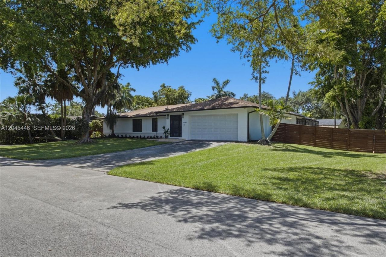 8440 SW 180th St , Palmetto Bay, FL 33157 Photo