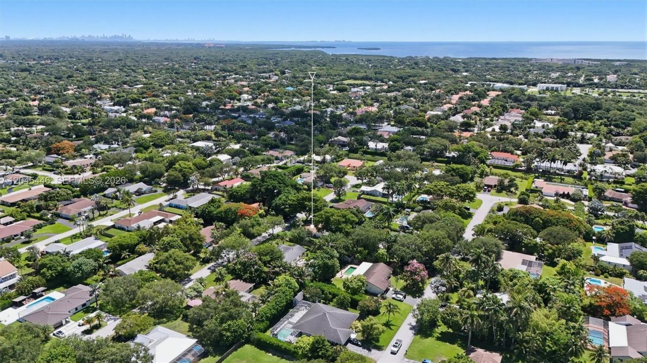 8440 SW 180th St , Palmetto Bay, FL 33157 Photo