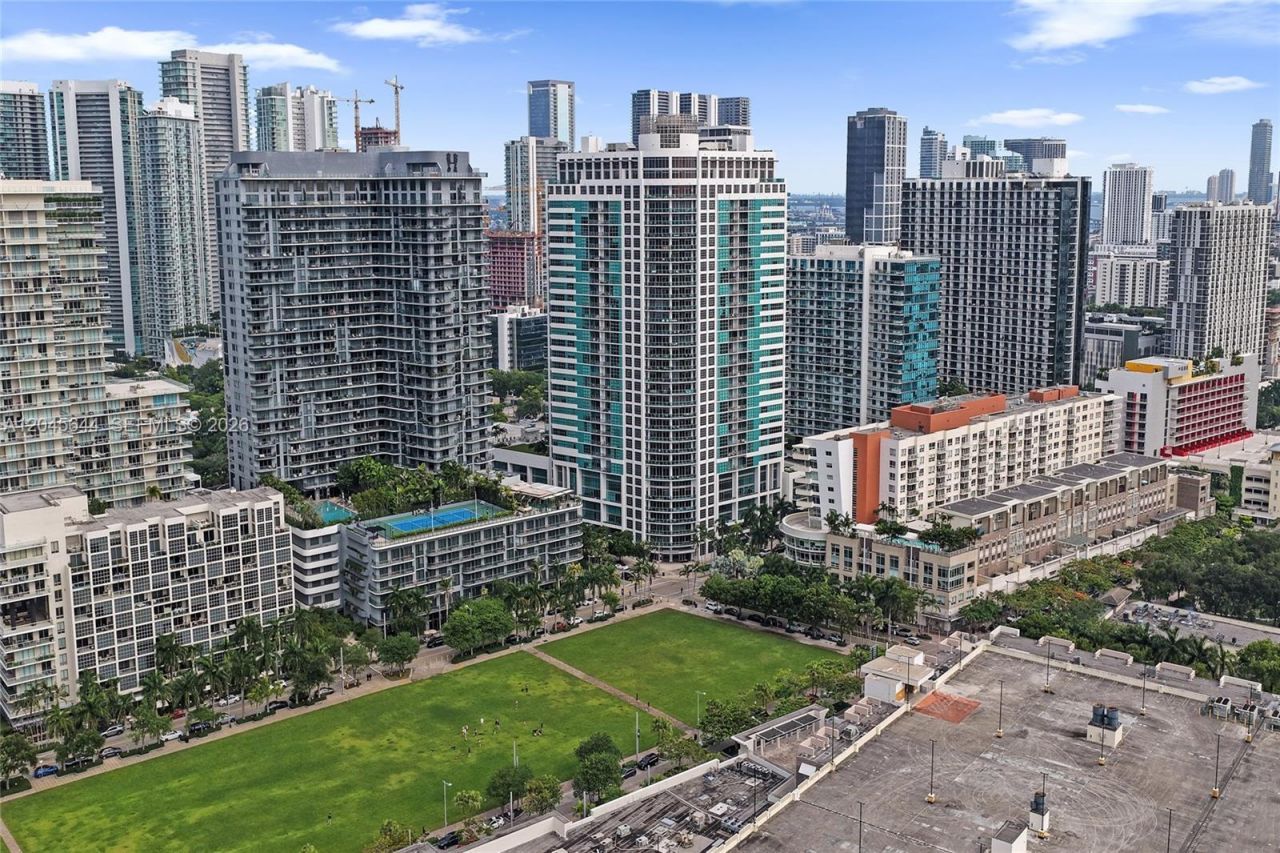3301 NE 1st Ave , Unit H2405, Miami, FL 33137 Photo