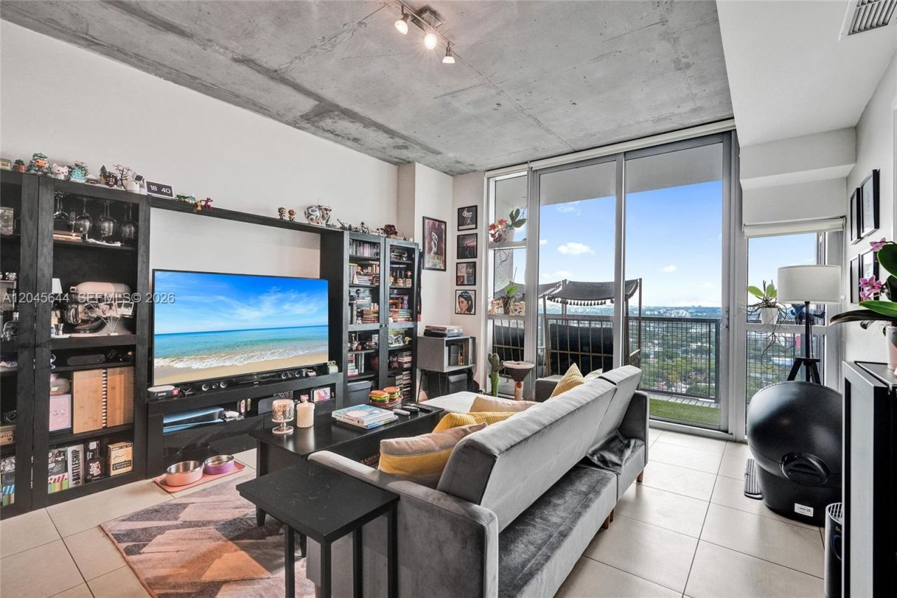 3301 NE 1st Ave , Unit H2405, Miami, FL 33137 Photo