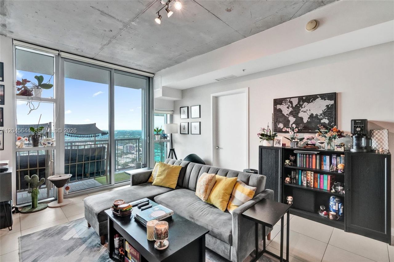 3301 NE 1st Ave , Unit H2405, Miami, FL 33137 Photo