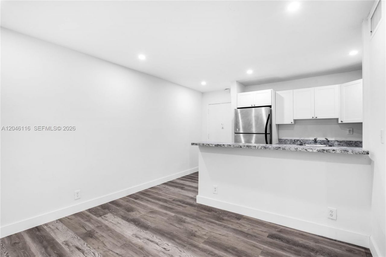 Please Call For Address, Unit 19, Miami, FL 33150 Photo