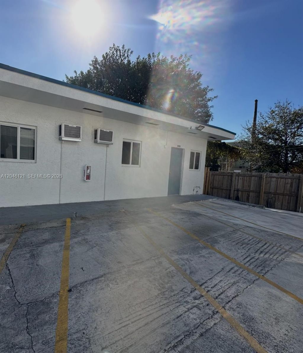1450 SW 4th St , Unit 2, Miami, FL 33135 Photo