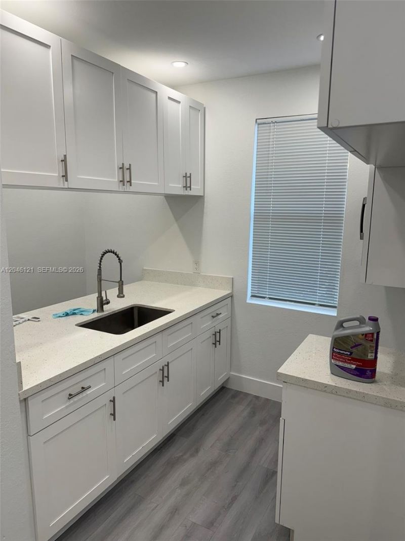 1450 SW 4th St , Unit 2, Miami, FL 33135 Photo