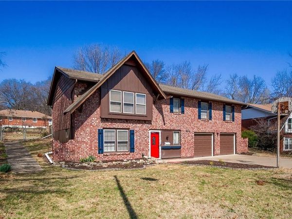 15110 E 43rd Place, Independence, MO 64055