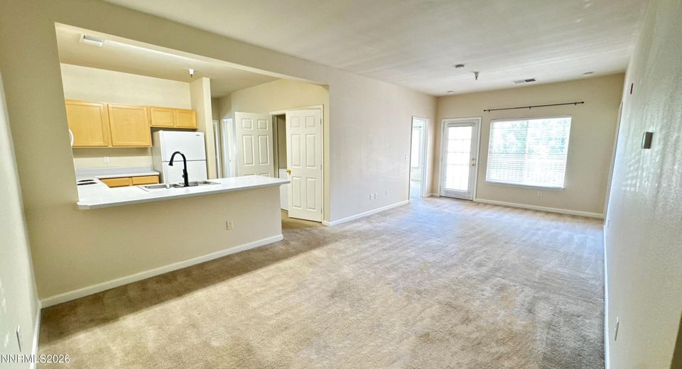 200 Talus Way, Unit APT 424, Reno, NV 89503 Photo
