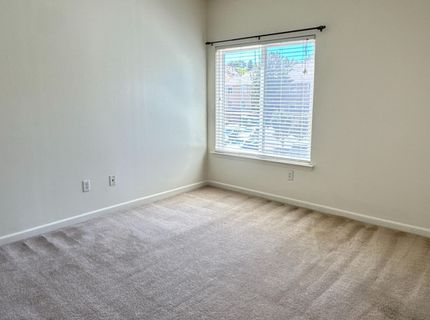200 Talus Way, Unit APT 424, Reno, NV 89503 Photo