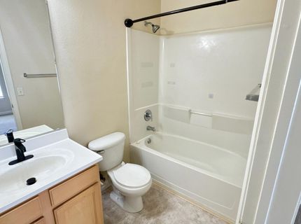 200 Talus Way, Unit APT 424, Reno, NV 89503 Photo