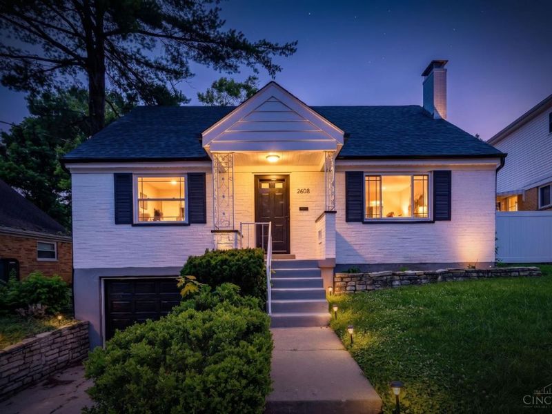 2608 Kathleen Court, Cincinnati, OH 45239 Photo 2