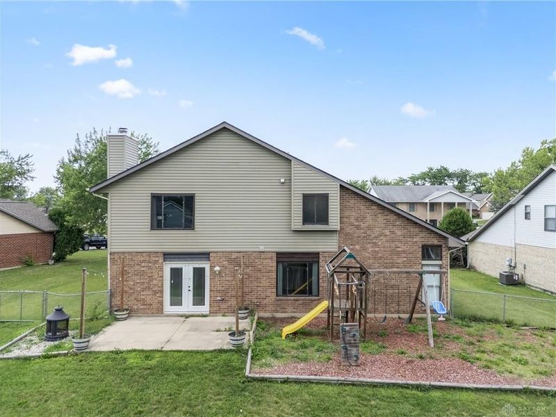 6840 Coronado Circle, Huber Heights, OH 45424 Photo 10
