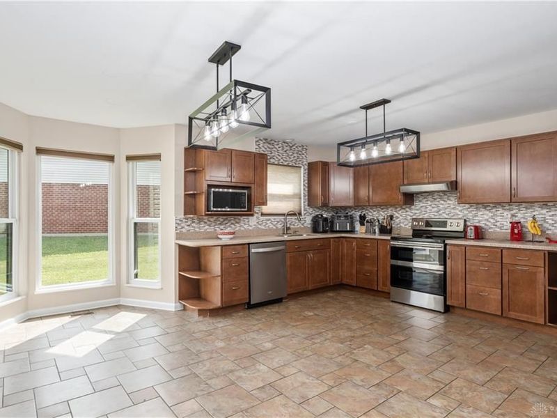 6840 Coronado Circle, Huber Heights, OH 45424 Photo 19