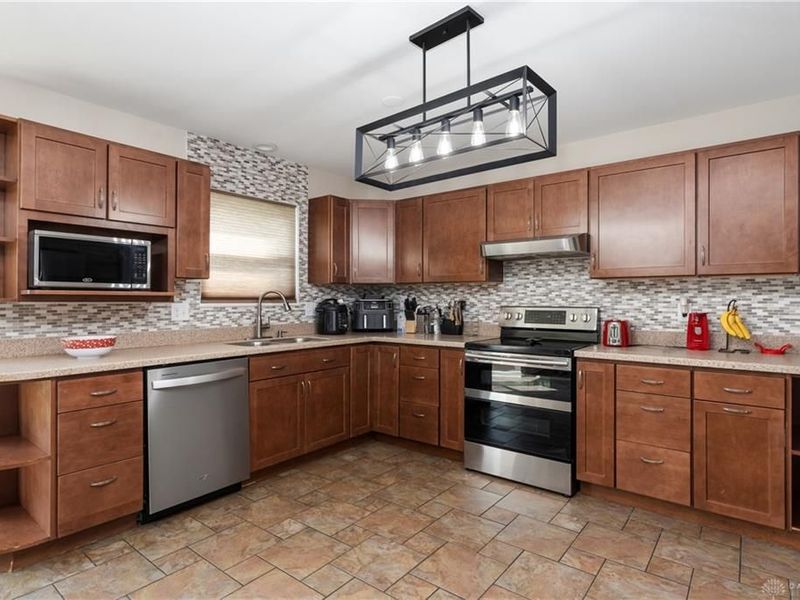 6840 Coronado Circle, Huber Heights, OH 45424 Photo 20