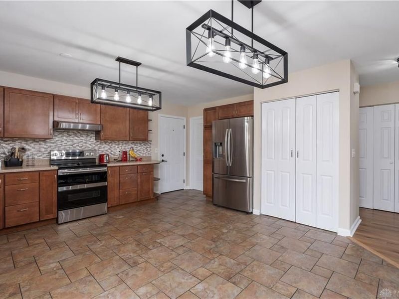 6840 Coronado Circle, Huber Heights, OH 45424 Photo 21