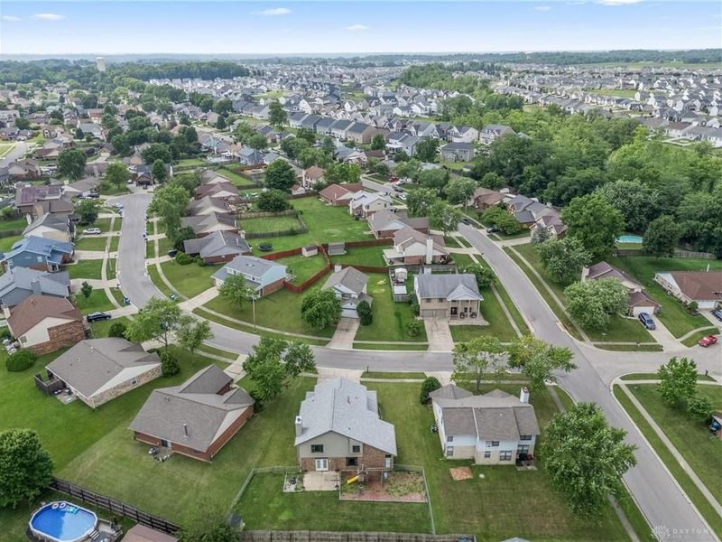 6840 Coronado Circle, Huber Heights, OH 45424 Photo 9