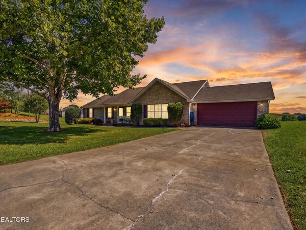 1324 Prairie Place, Greenback, TN 37742