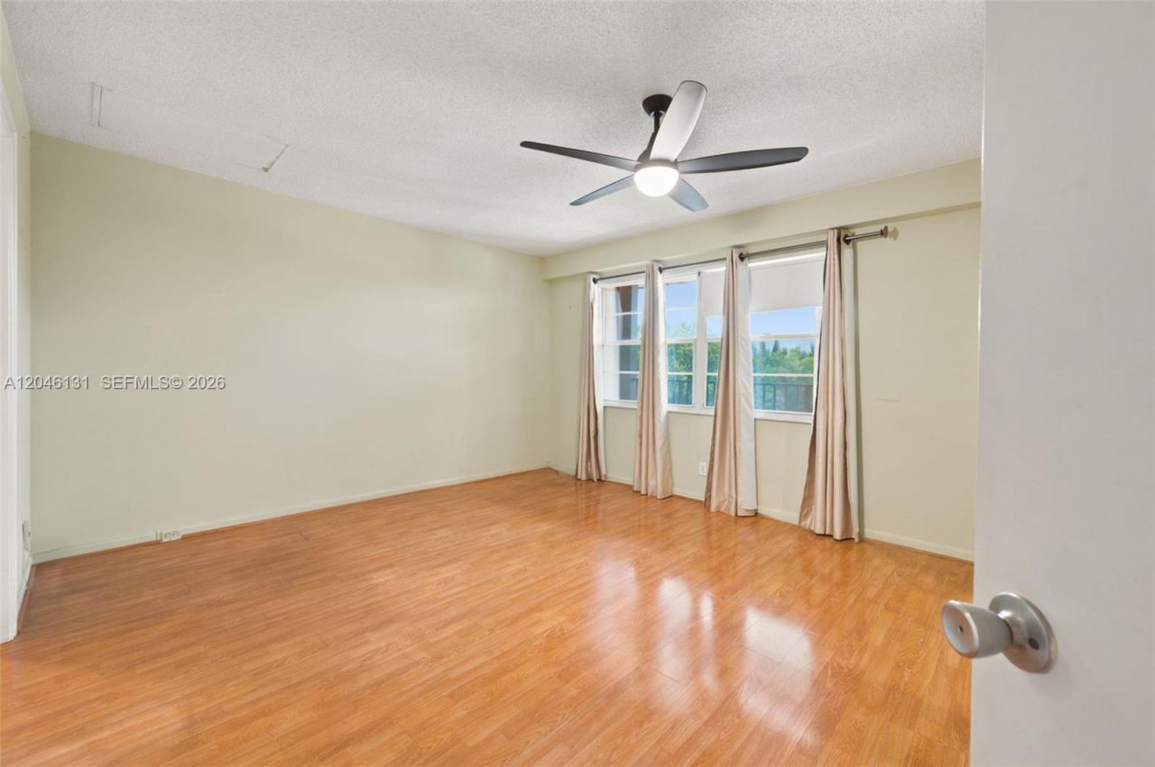 500 SW 130th Ter, Unit 403A, Pembroke Pines, FL 33027 Photo