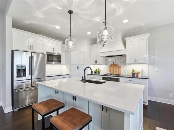 17404 Richards Street, Overland Park, KS 66221