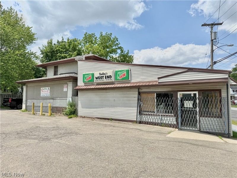209 17th Street SW, Massillon, OH 44647 Photo 3