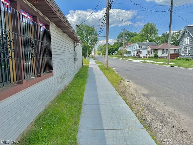 209 17th Street SW, Massillon, OH 44647 Photo 5