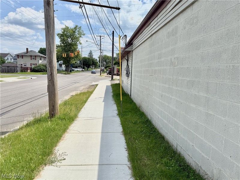 209 17th Street SW, Massillon, OH 44647 Photo 6