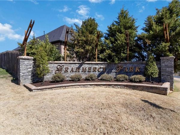 2301 Steinbeck Drive , Bentonville, AR 72712
