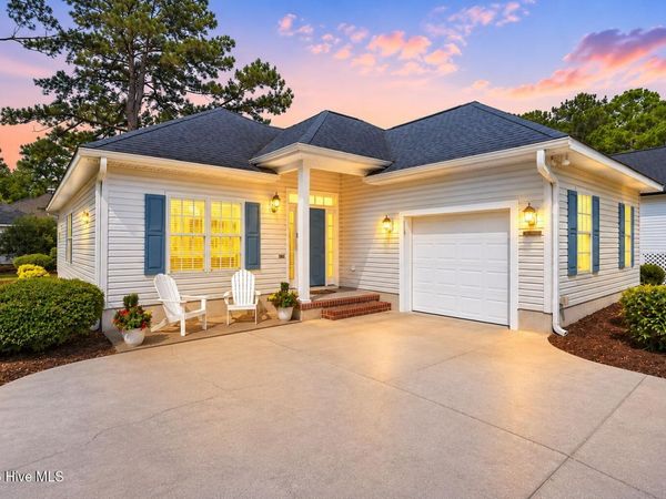 8879 Nottoway Avenue NW, Calabash, NC 28467
