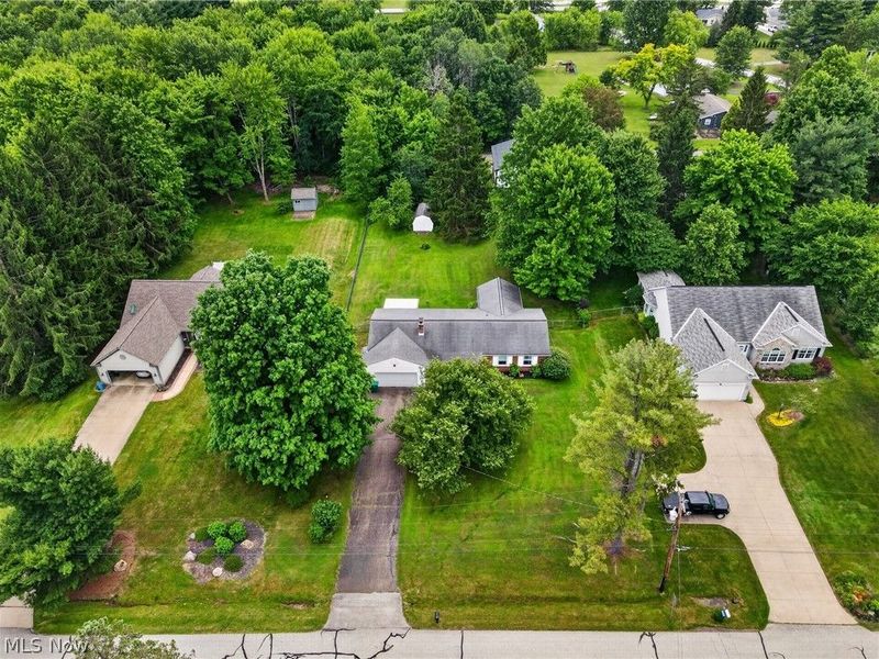 13091 Longwood Avenue, Burton, OH 44021 Photo 49