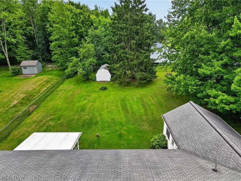13091 Longwood Avenue, Burton, OH 44021 Photo 5