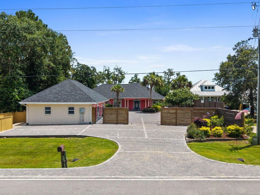 Property Image 108
