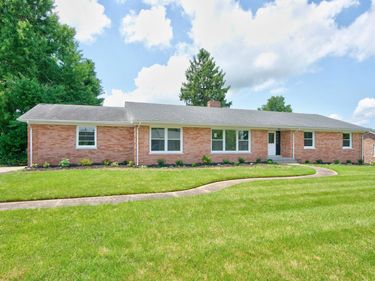 100 Natchez Trace, Nicholasville, KY 40356