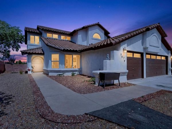 7519 Calhoun Drive NE, Albuquerque, NM 87109