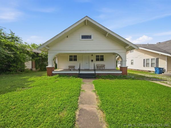709 E Broadway , Cushing, OK 74023