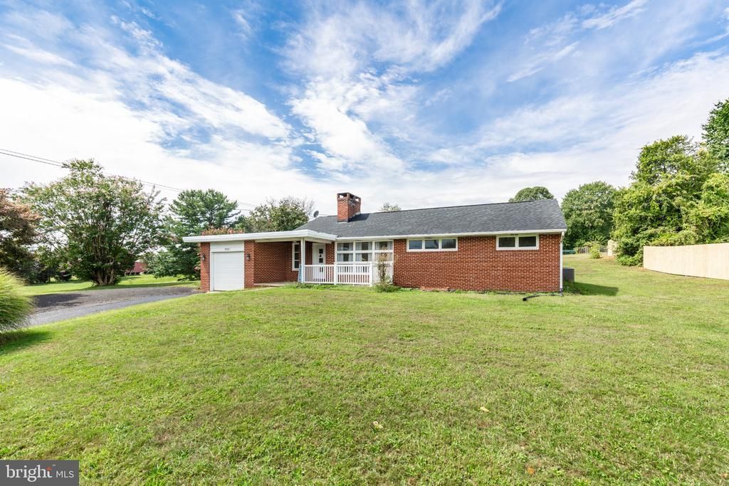15022 HANOVER PIKE, UPPERCO, MD 21155