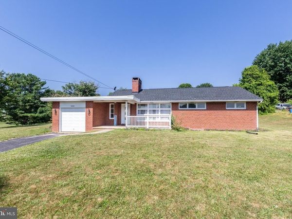 15022 HANOVER PIKE, UPPERCO, MD 21155