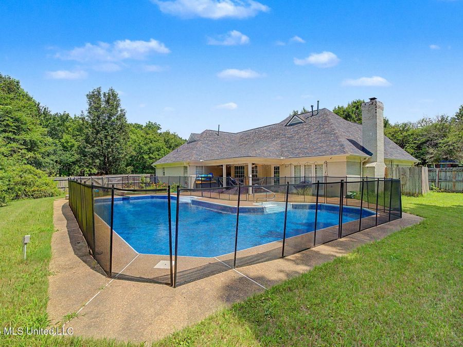 Property Image 38