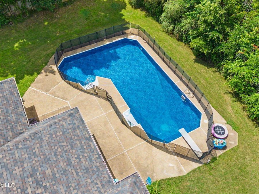 Property Image 43