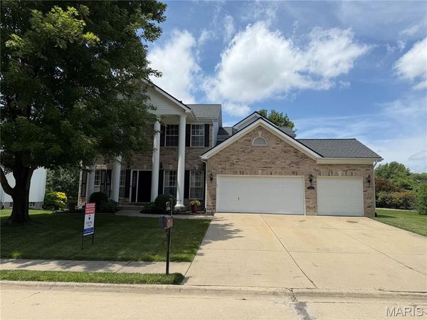 2845 Fairway Drive , Belleville, IL 62220