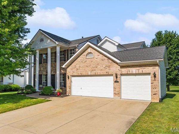 2845 Fairway Drive , Belleville, IL 62220