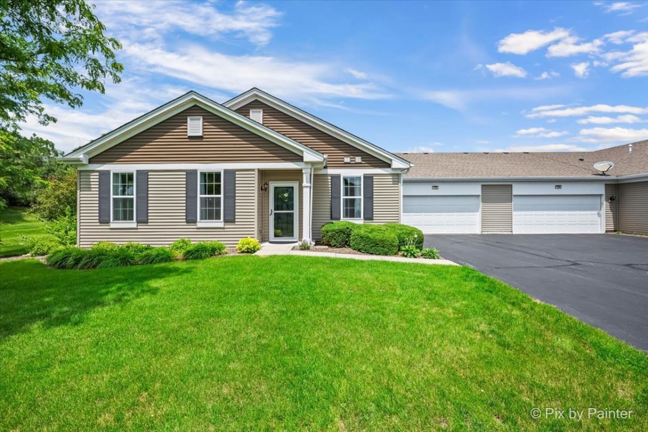 1598 Hannah Lane, Unit 1598, Pingree Grove, IL 60140 Main Photo