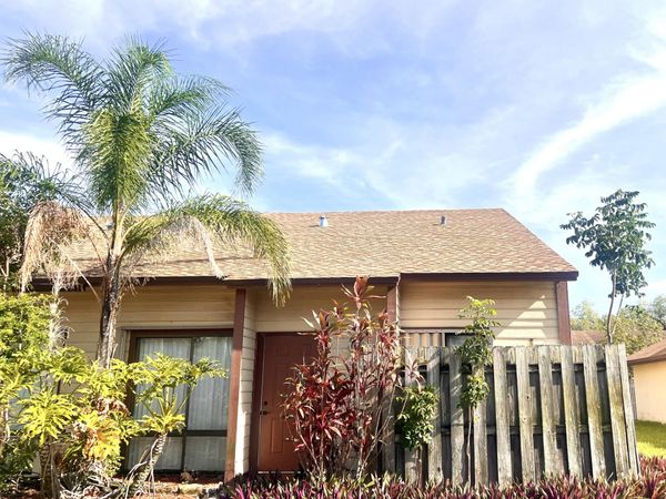 11150 NW 38th Street, Sunrise, FL 33351