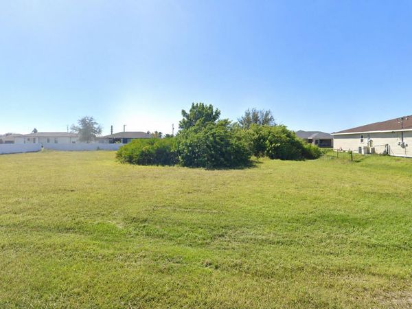 1024 NW 20th Street, Cape Coral, FL 33993