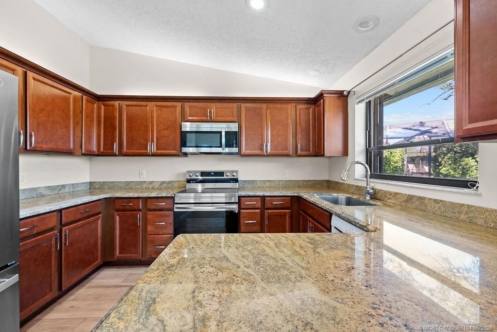 2386 SW Creekside Drive, Palm City, FL 34990 Photo