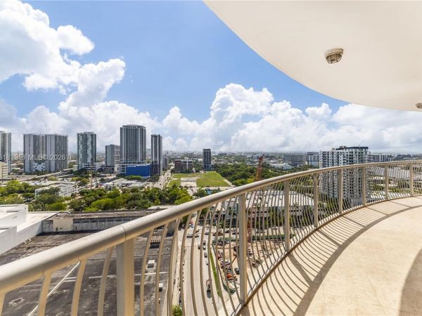 1750 N Bayshore Dr , Unit 2414, Miami, FL 33132