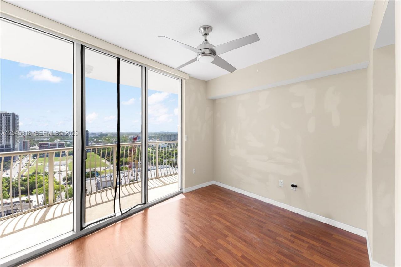 1750 N Bayshore Dr, Unit 2414, Miami, FL 33132 Photo