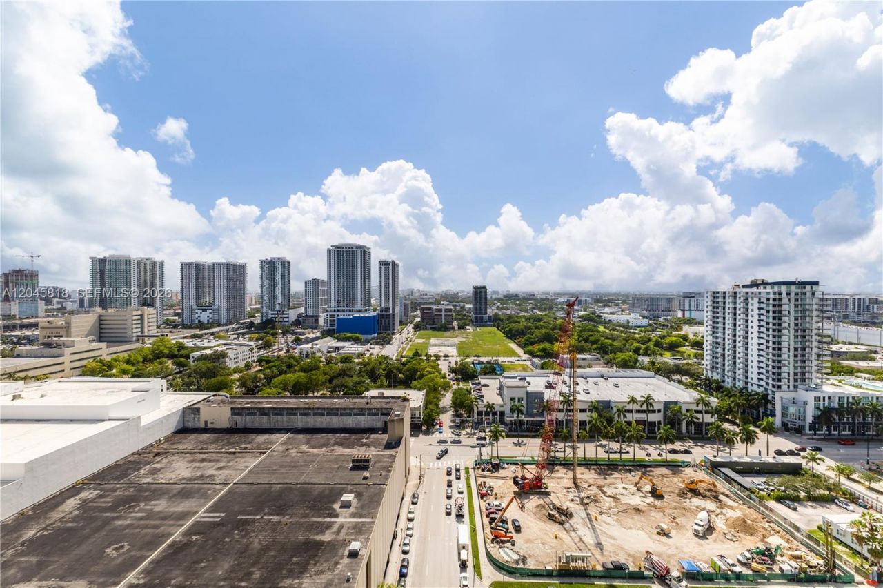 1750 N Bayshore Dr, Unit 2414, Miami, FL 33132 Photo
