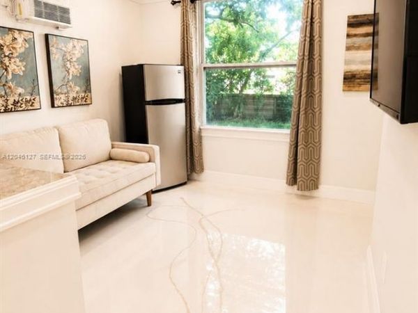 1028 S 62nd Ave, Unit B, Hollywood, FL 33023